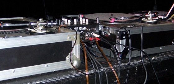 pete_rock_turntables.jpg
